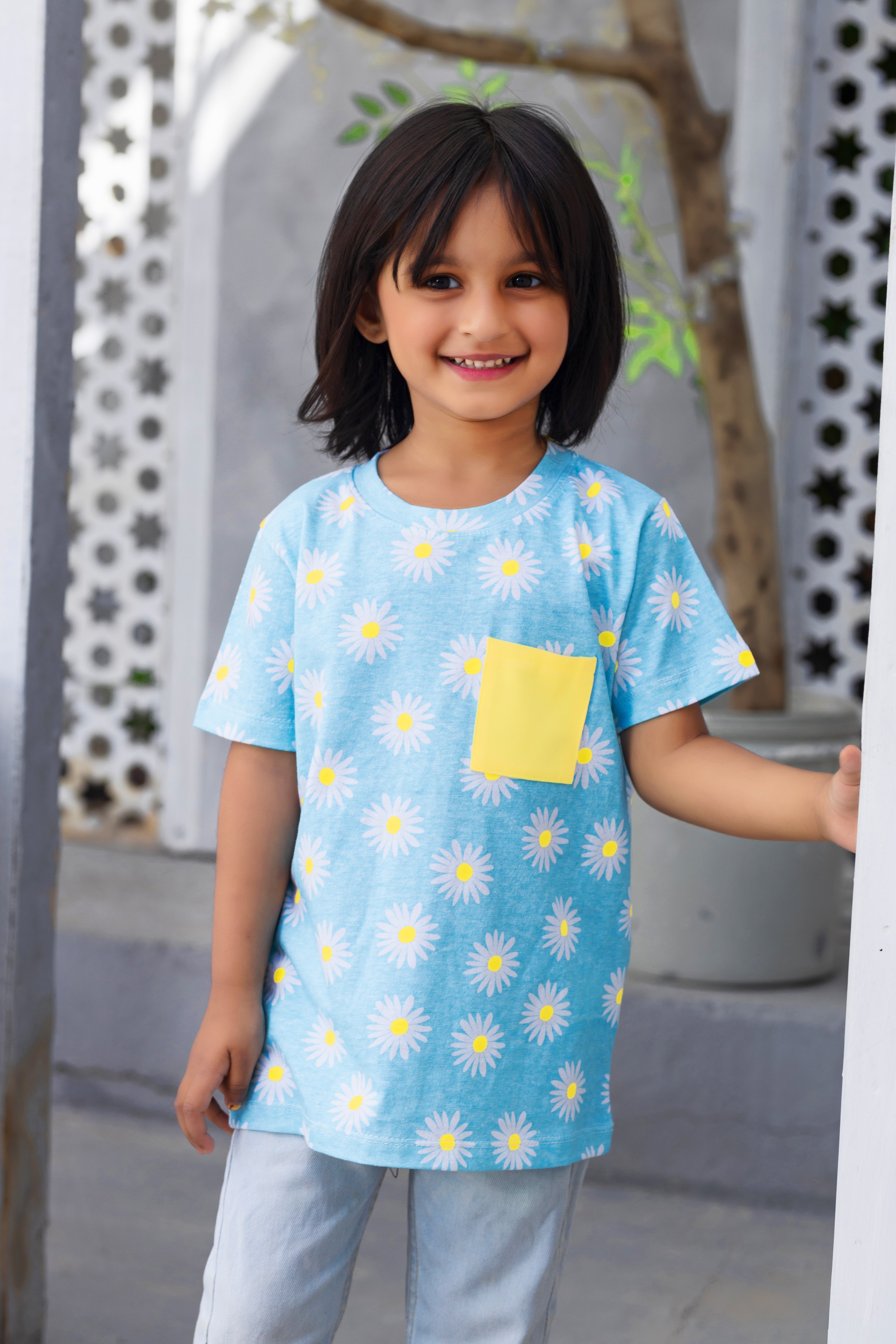 Printed T-shirt with Yellow Pocket