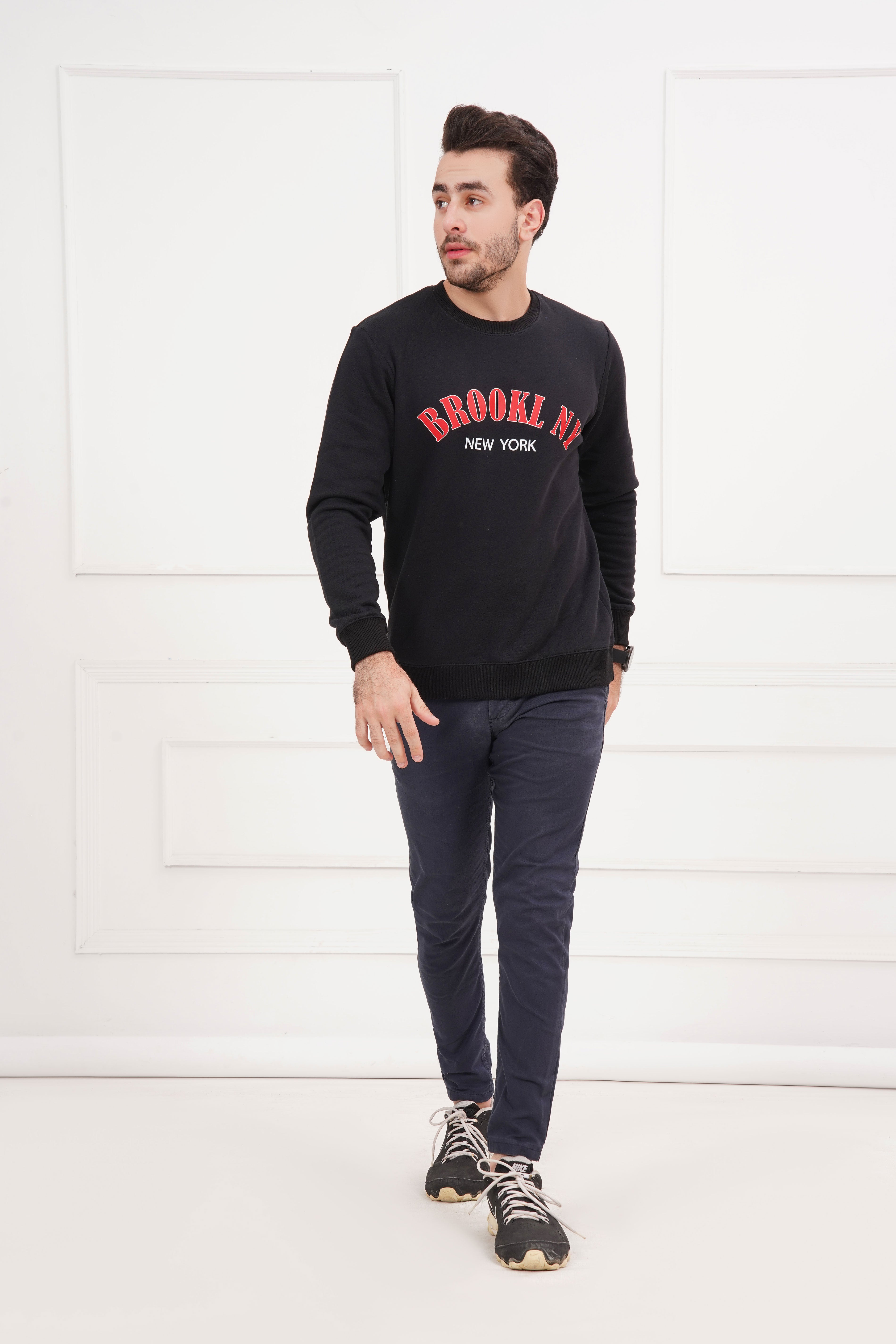 BLACK BROOKLYN SWEATSHIRT